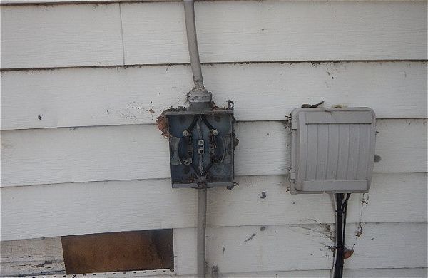 1129 E Reservoir Street, Springfield, IL 62702