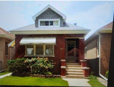 5458 N Marmora Avenue, Chicago, IL 60630