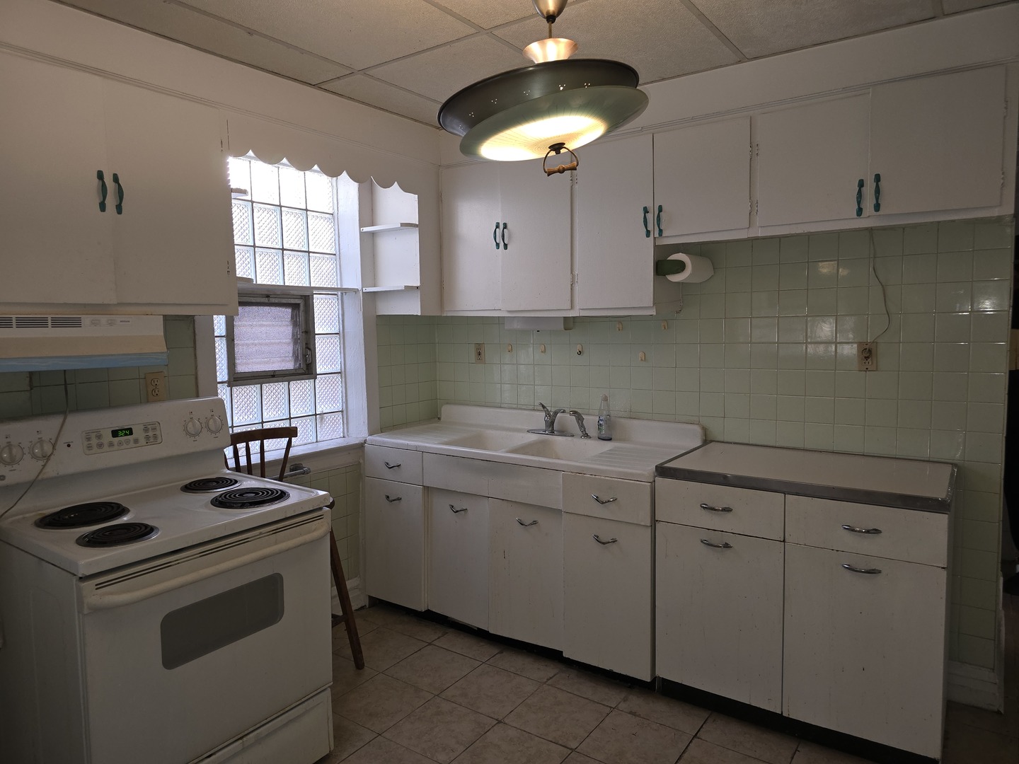 7515 S Green Street, Chicago, IL 60620