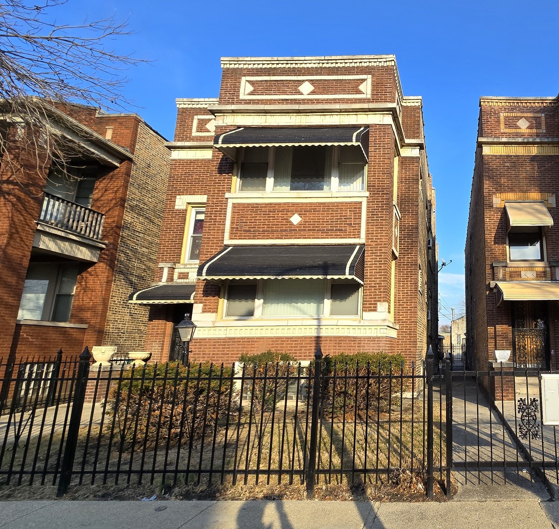 7515 S Green Street, Chicago, IL 60620