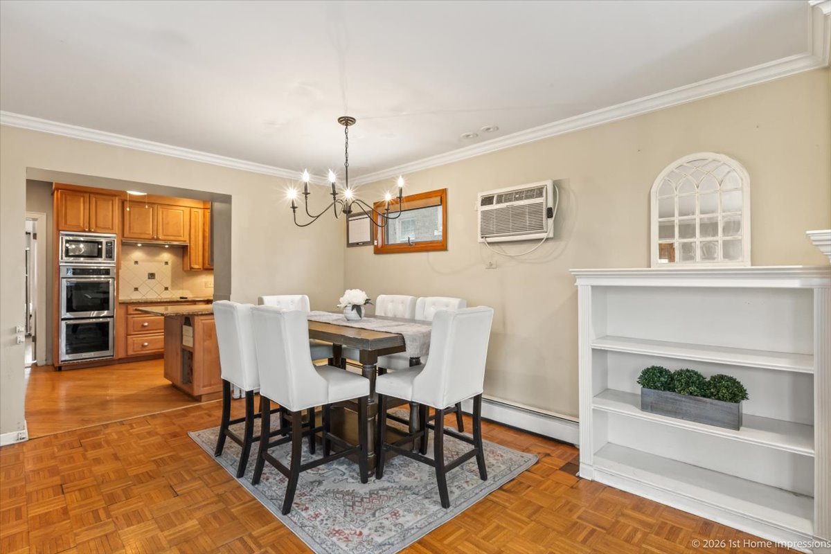 9837 S Hamilton Avenue, Chicago, IL 60643