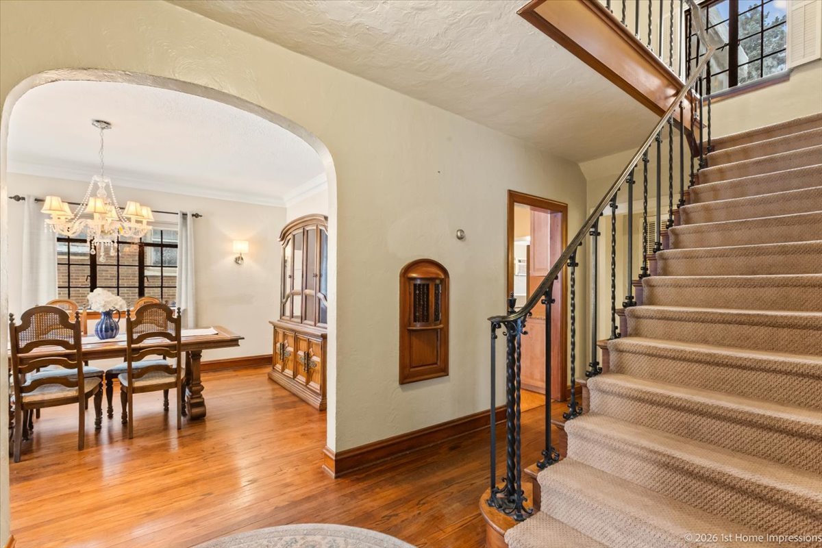 9837 S Hamilton Avenue, Chicago, IL 60643