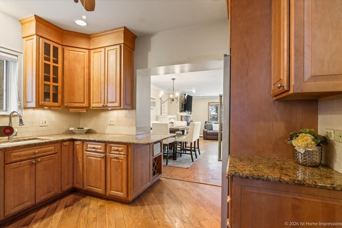 9837 S Hamilton Avenue, Chicago, IL 60643