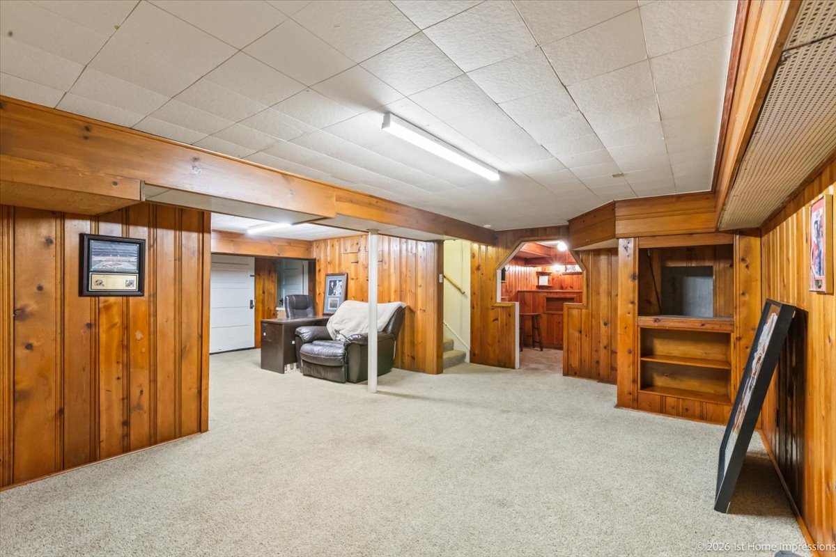 9837 S Hamilton Avenue, Chicago, IL 60643