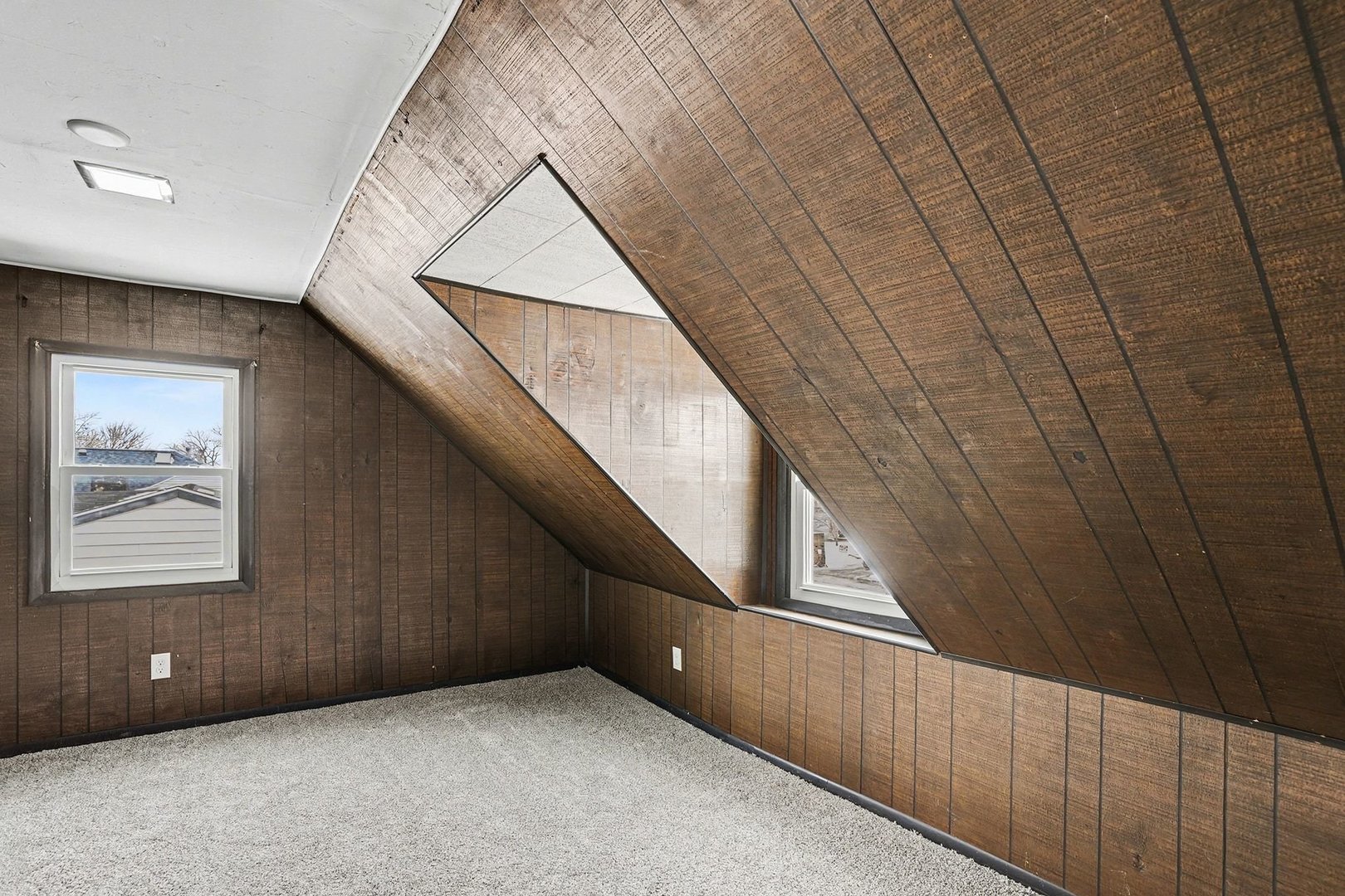 6520 W 82nd Street, Burbank, IL 60459