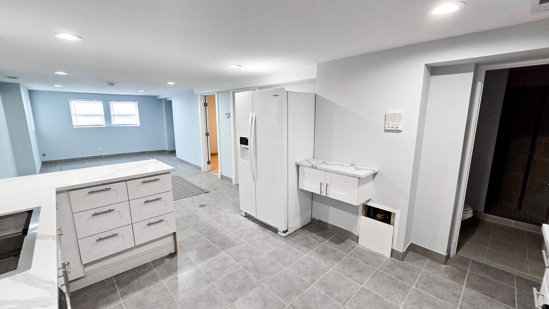 6751 S Campbell Avenue #3F, Chicago, IL 60629