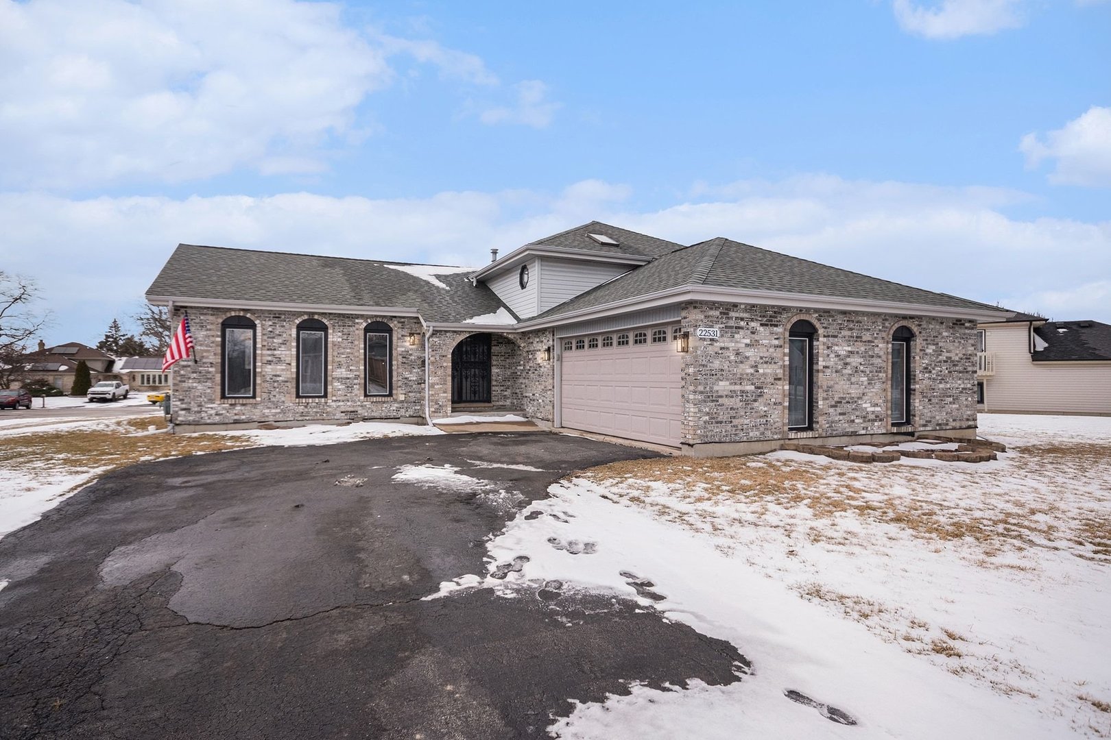 22531 Crescent Way, Richton Park, IL 60471