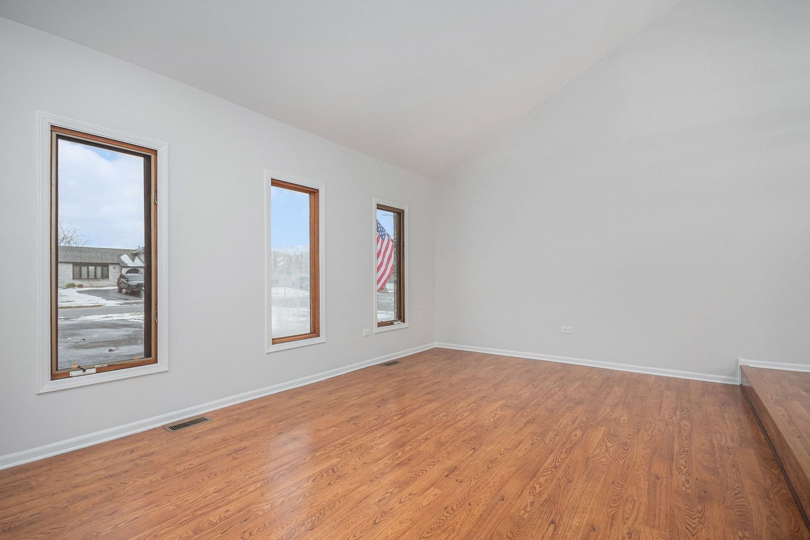 22531 Crescent Way, Richton Park, IL 60471