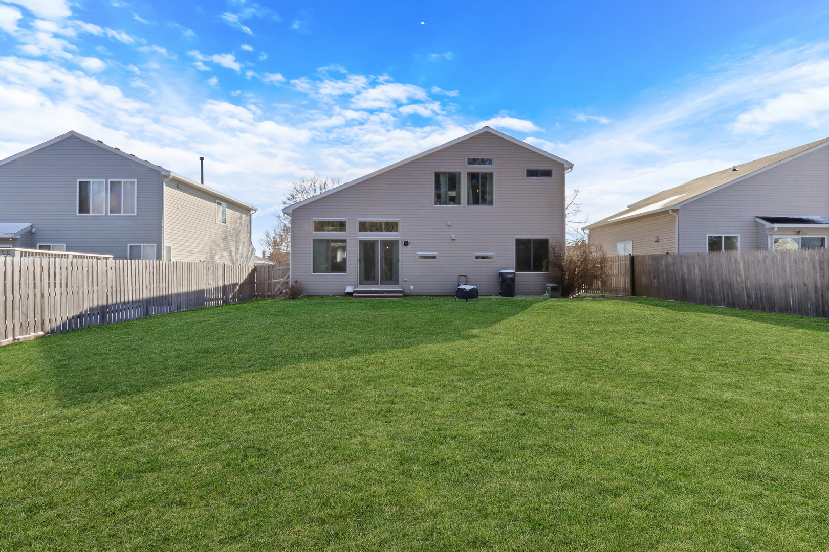 1223 S Elder Lane, Waukegan, IL 60085