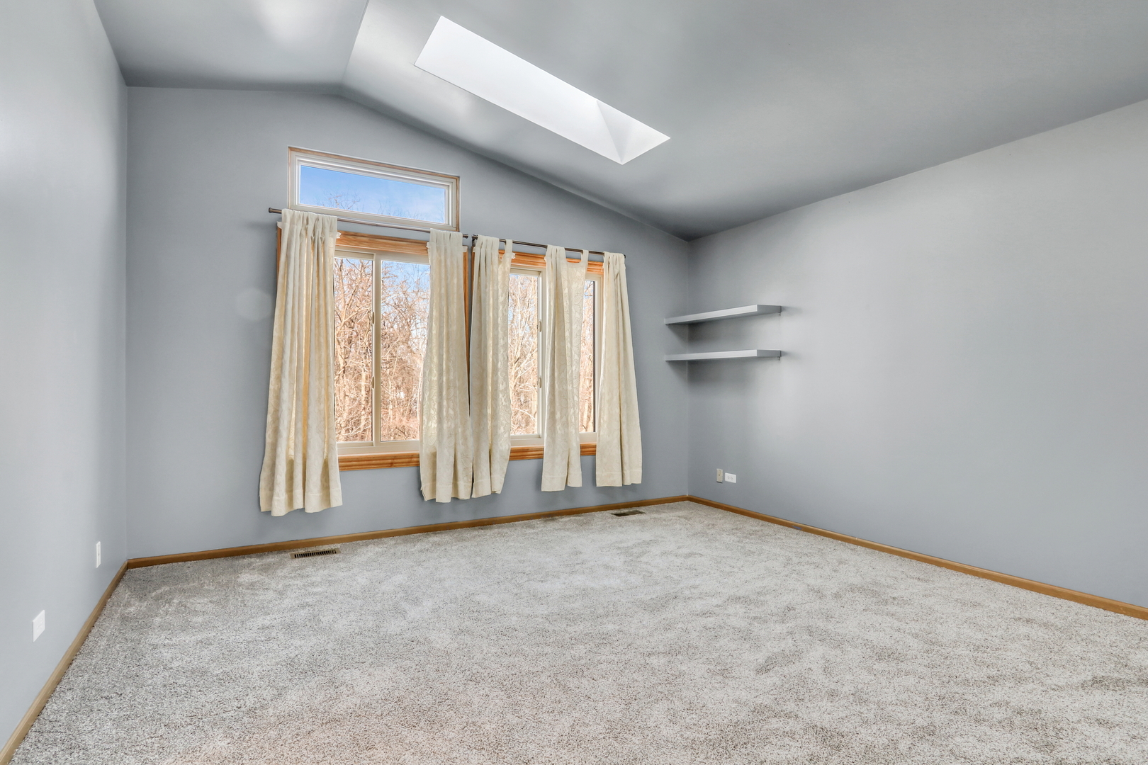 1223 S Elder Lane, Waukegan, IL 60085