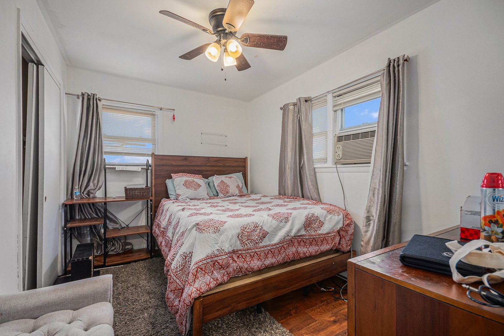 7524 W 63rd Place, Summit, IL 60501