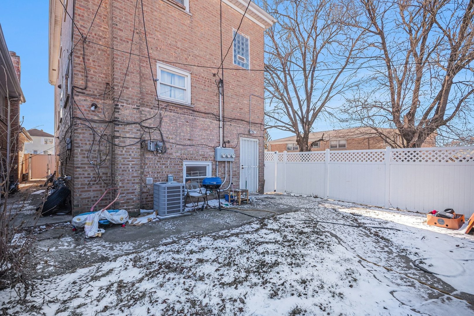 7524 W 63rd Place, Summit, IL 60501