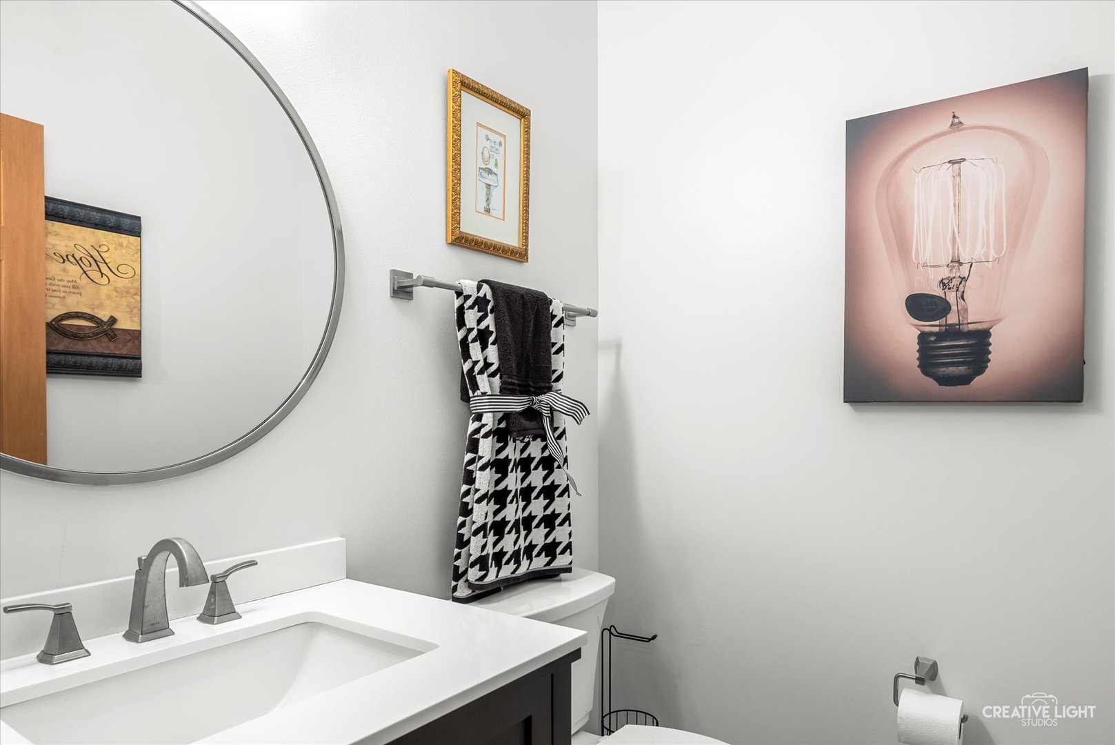 24336 W Apple Tree Lane, Plainfield, IL 60585