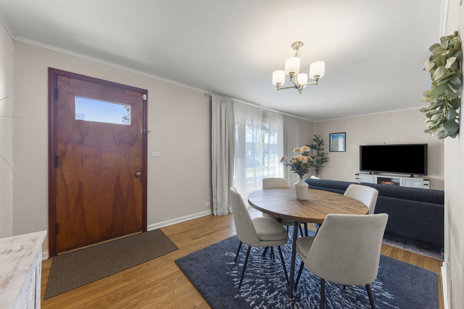 4341 Madison Avenue, Brookfield, IL 60513