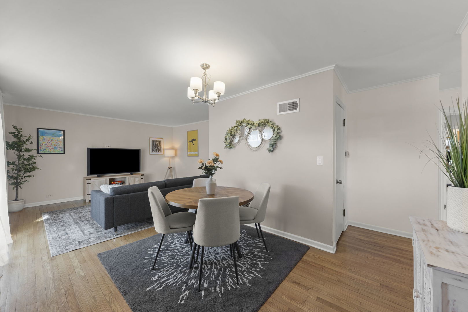 4341 Madison Avenue, Brookfield, IL 60513