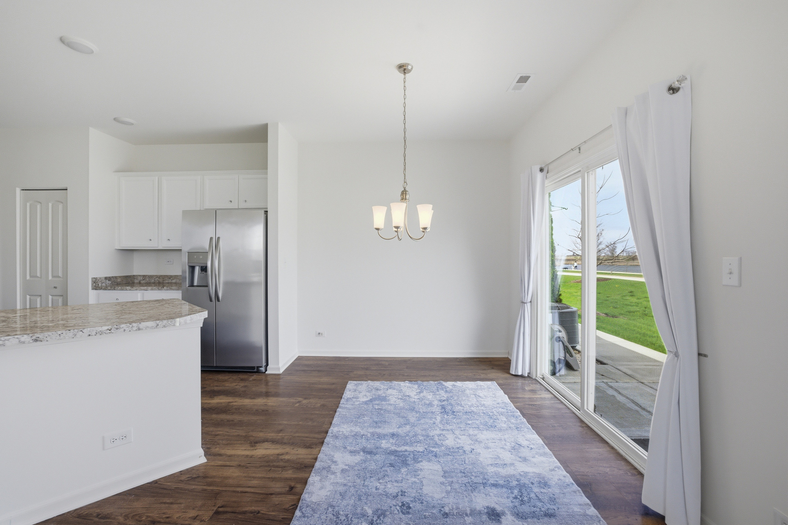 1838 Southern Circle #1838, Pingree Grove, IL 60140