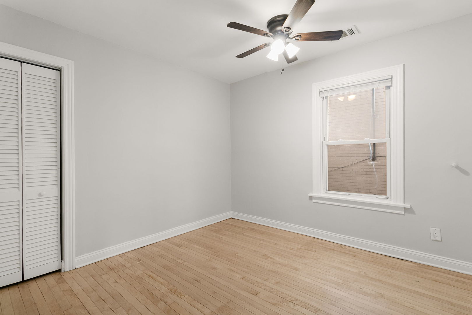 1144 N Austin Boulevard #2, Oak Park, IL 60302