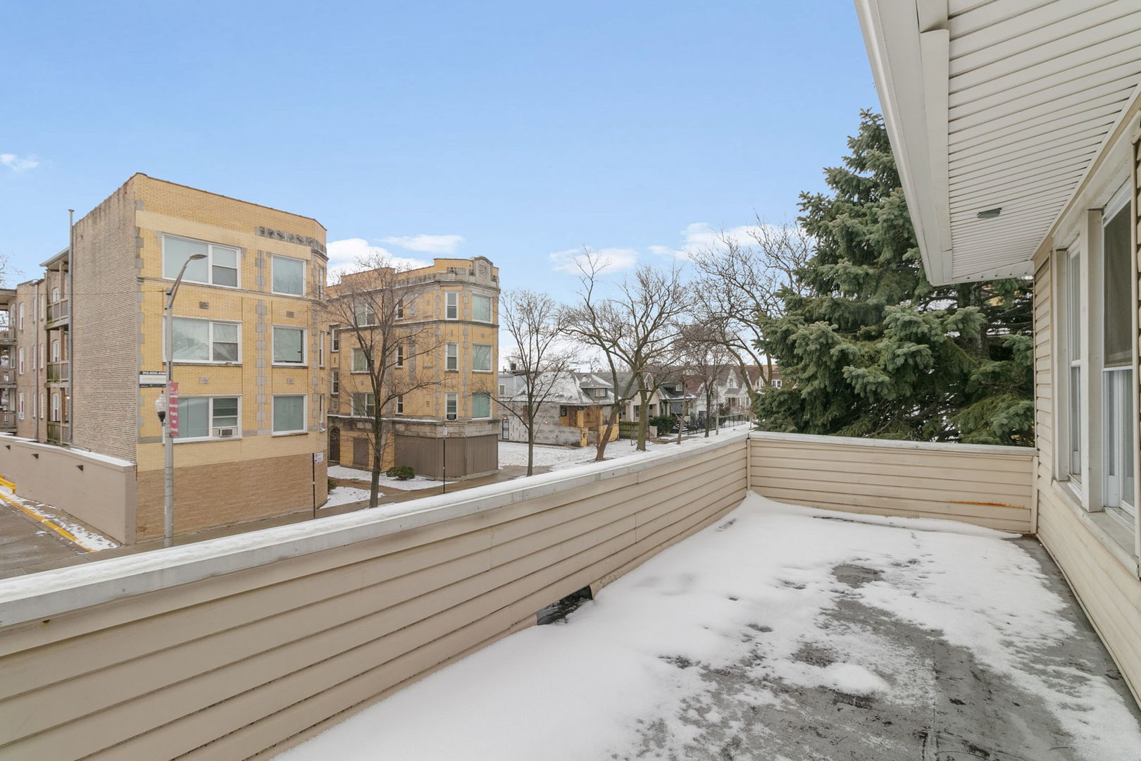 1144 N Austin Boulevard #2, Oak Park, IL 60302