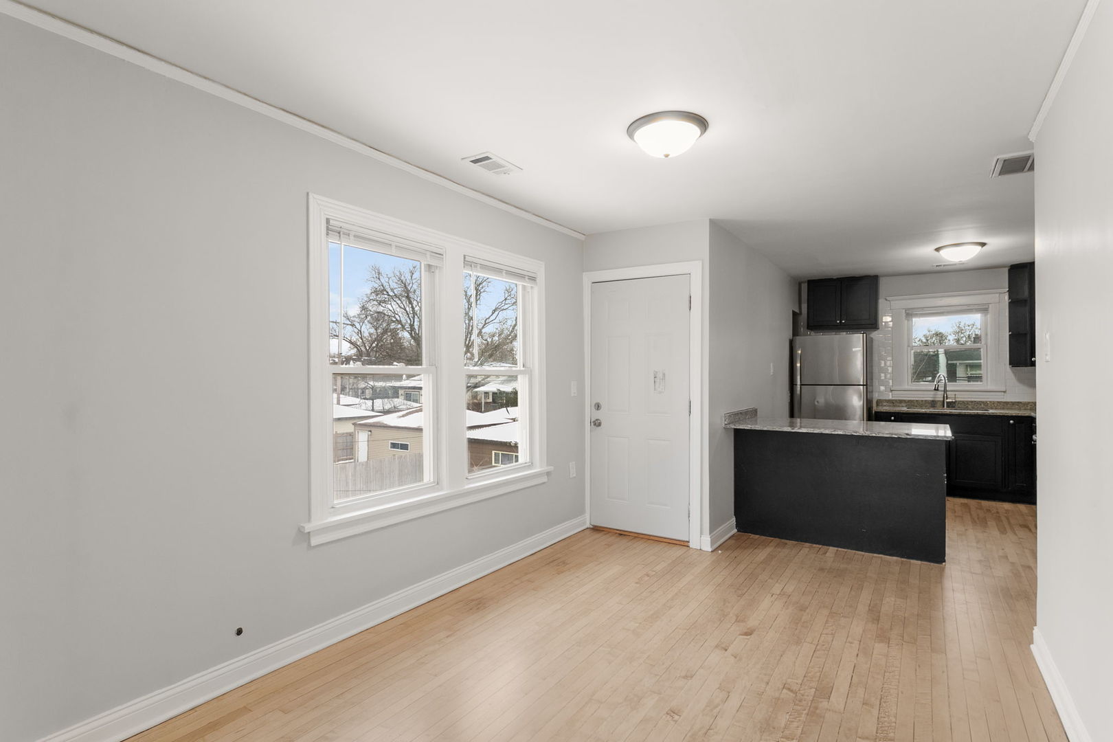 1144 N Austin Boulevard #2, Oak Park, IL 60302