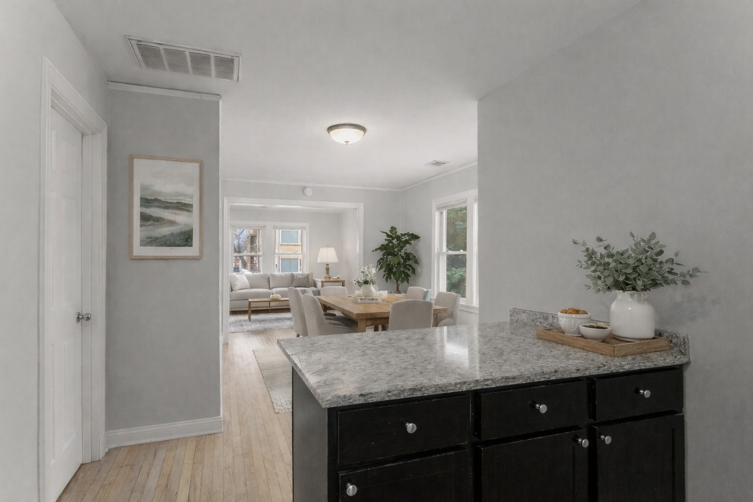 1144 N Austin Boulevard #2, Oak Park, IL 60302