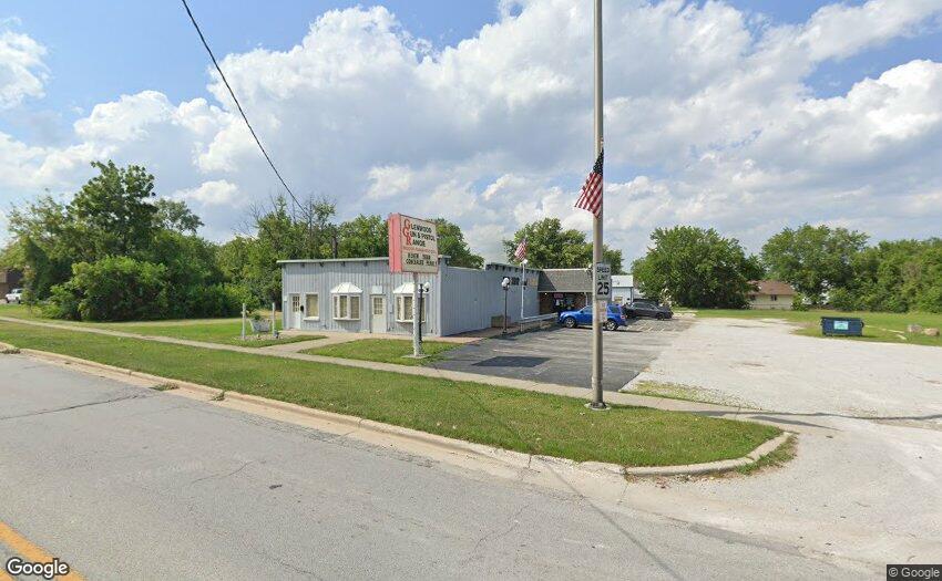 135 E Main Street, Glenwood, IL 60425