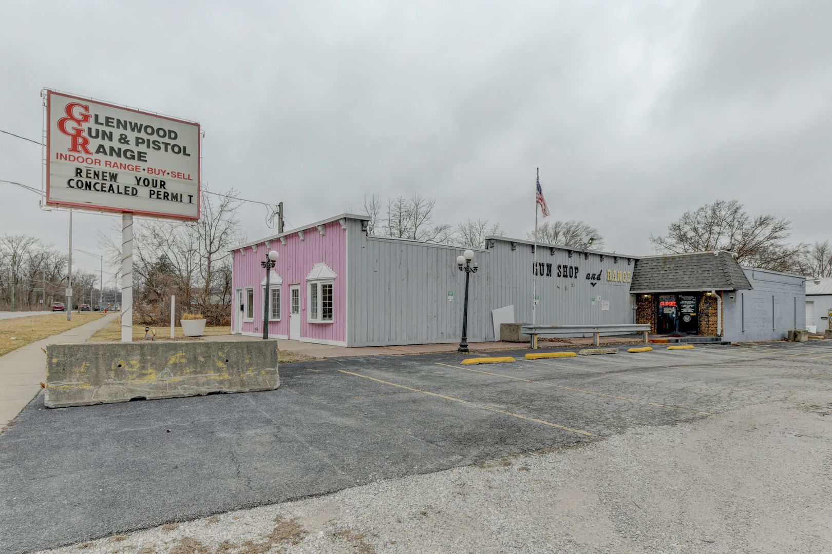 135 E Main Street, Glenwood, IL 60425