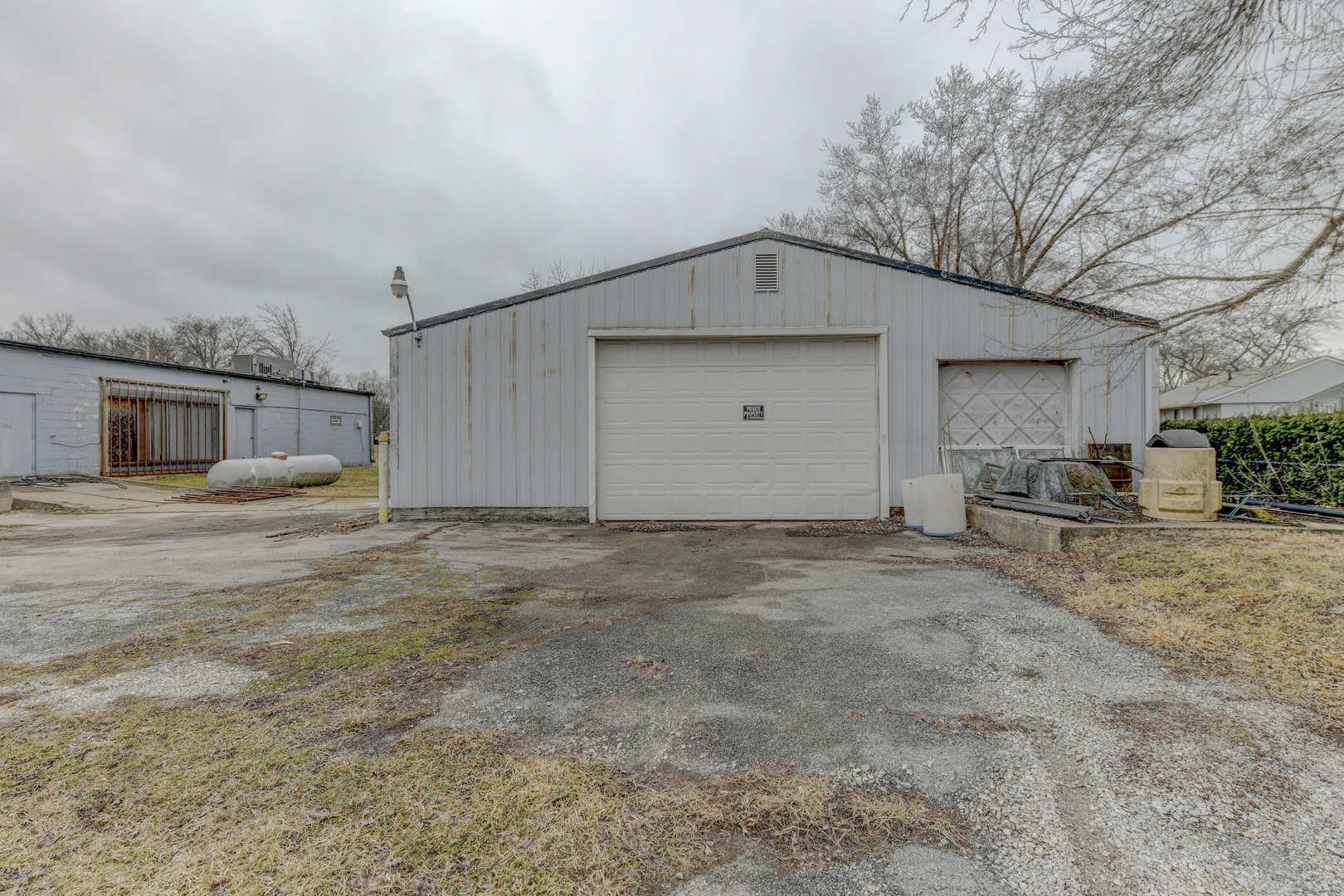 135 E Main Street, Glenwood, IL 60425