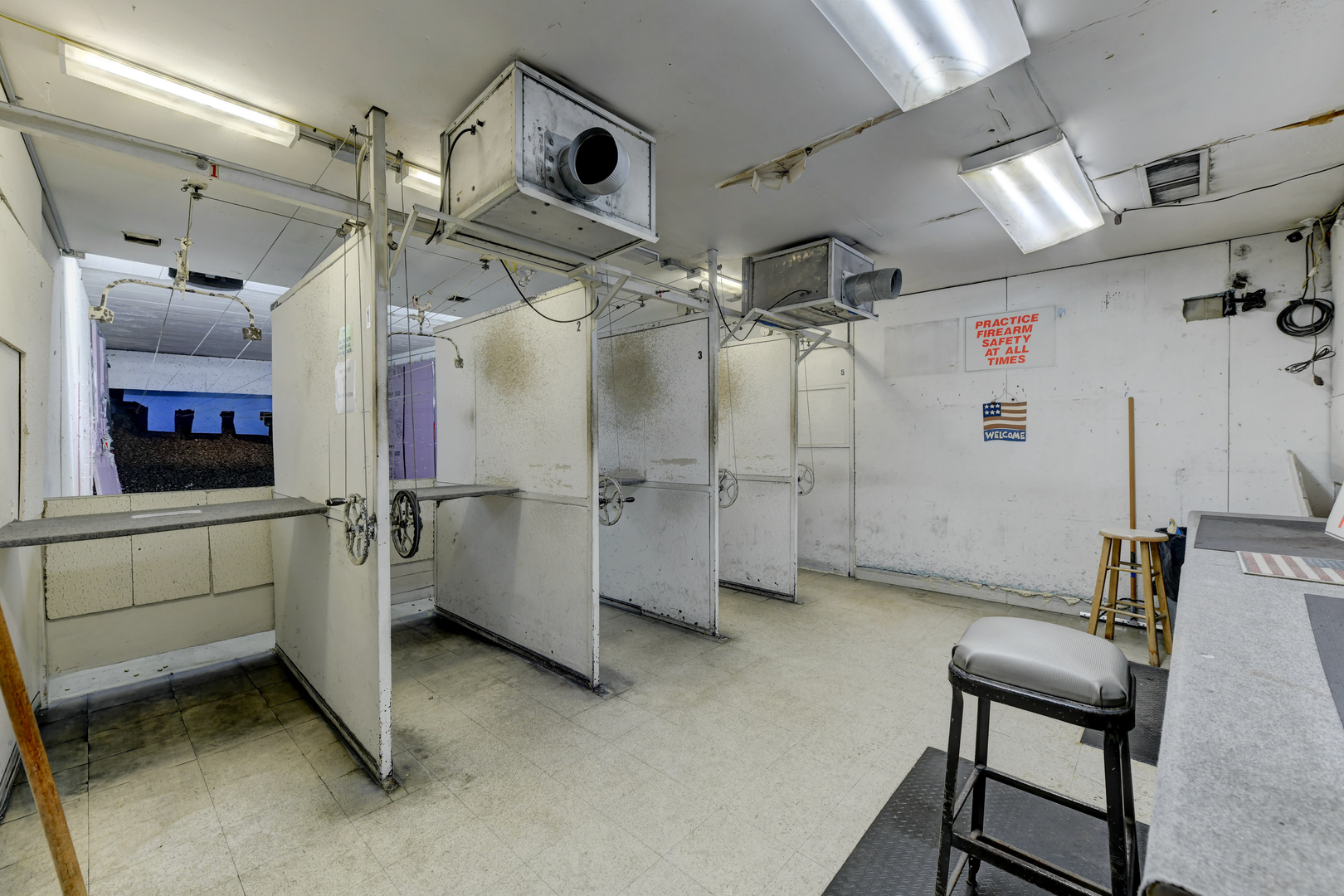 135 E Main Street, Glenwood, IL 60425