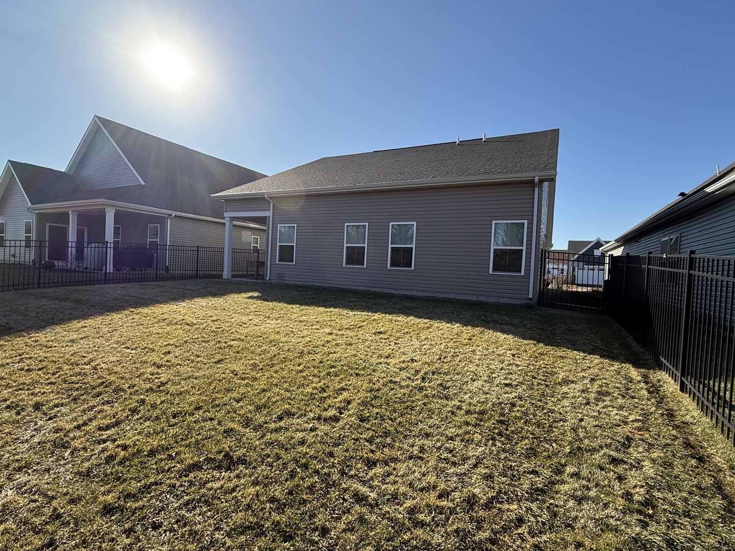 3694 Reddington Circle, Elgin, IL 60124