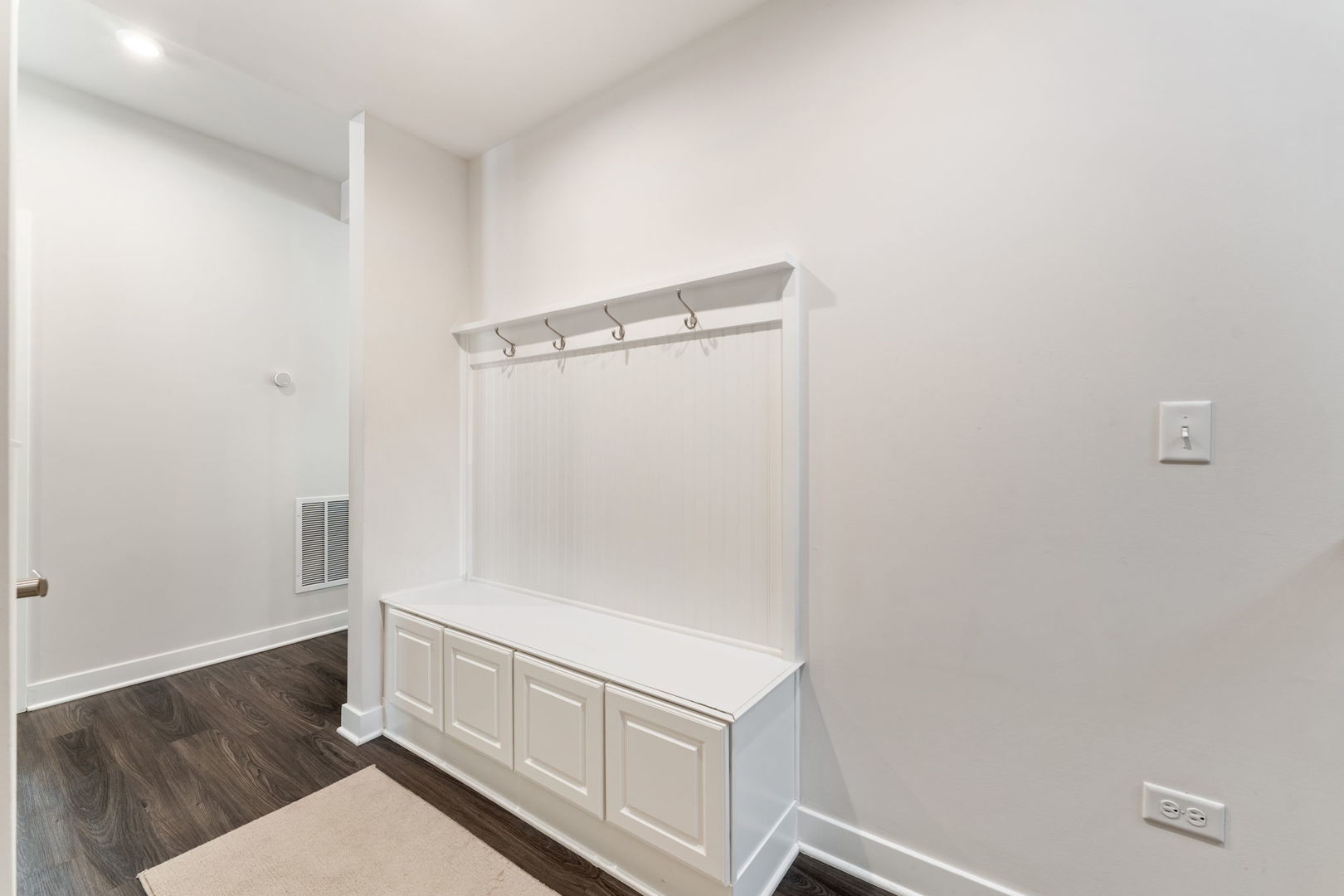 3694 Reddington Circle, Elgin, IL 60124