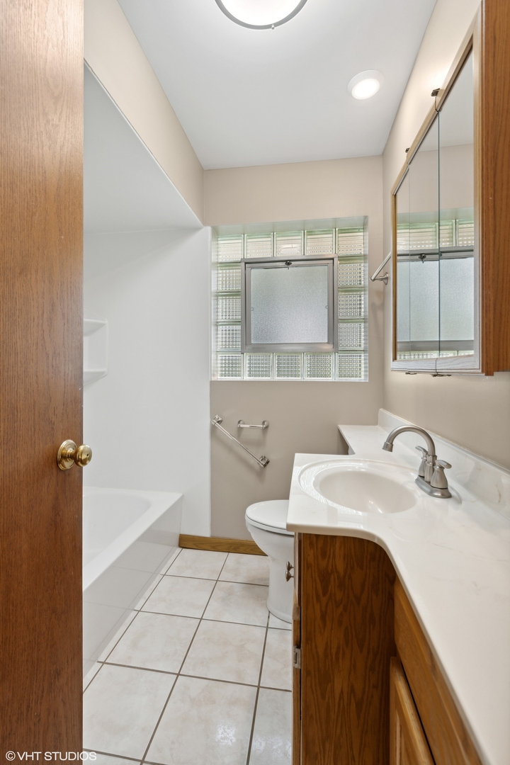 La Grange Park, IL 60526