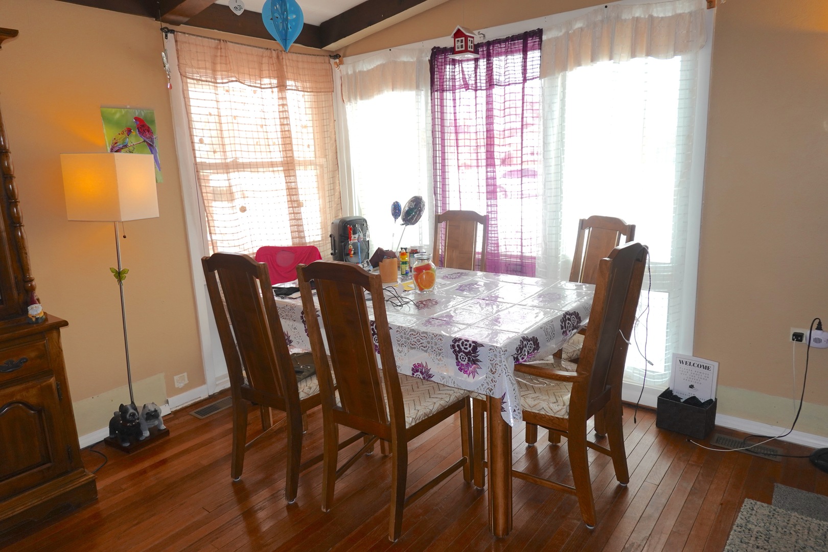 832 Mckinley Avenue, Mundelein, IL 60060