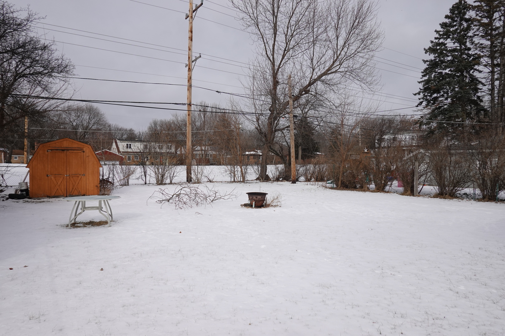 832 Mckinley Avenue, Mundelein, IL 60060