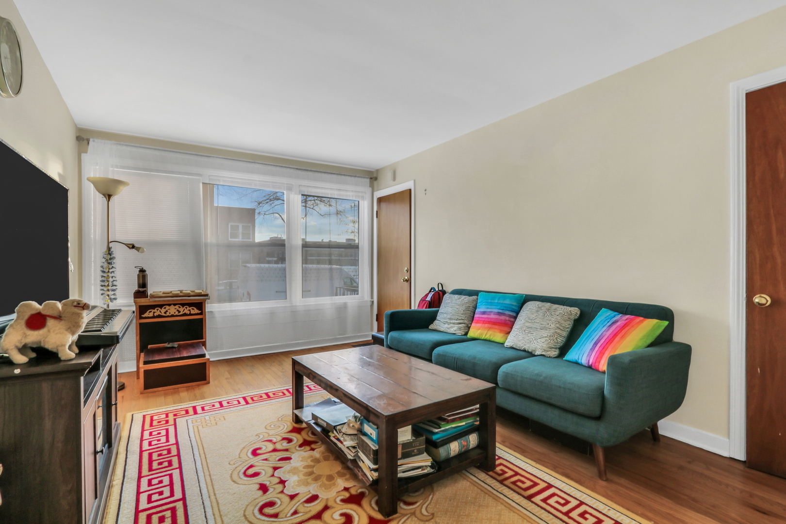 4956 LOUISE Street, Skokie, IL 60077