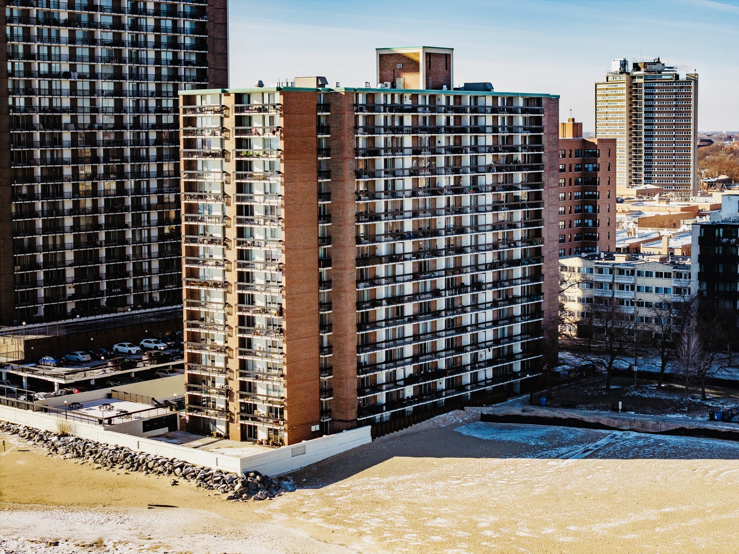 5901 N Sheridan Road #14H, Chicago, IL 60660