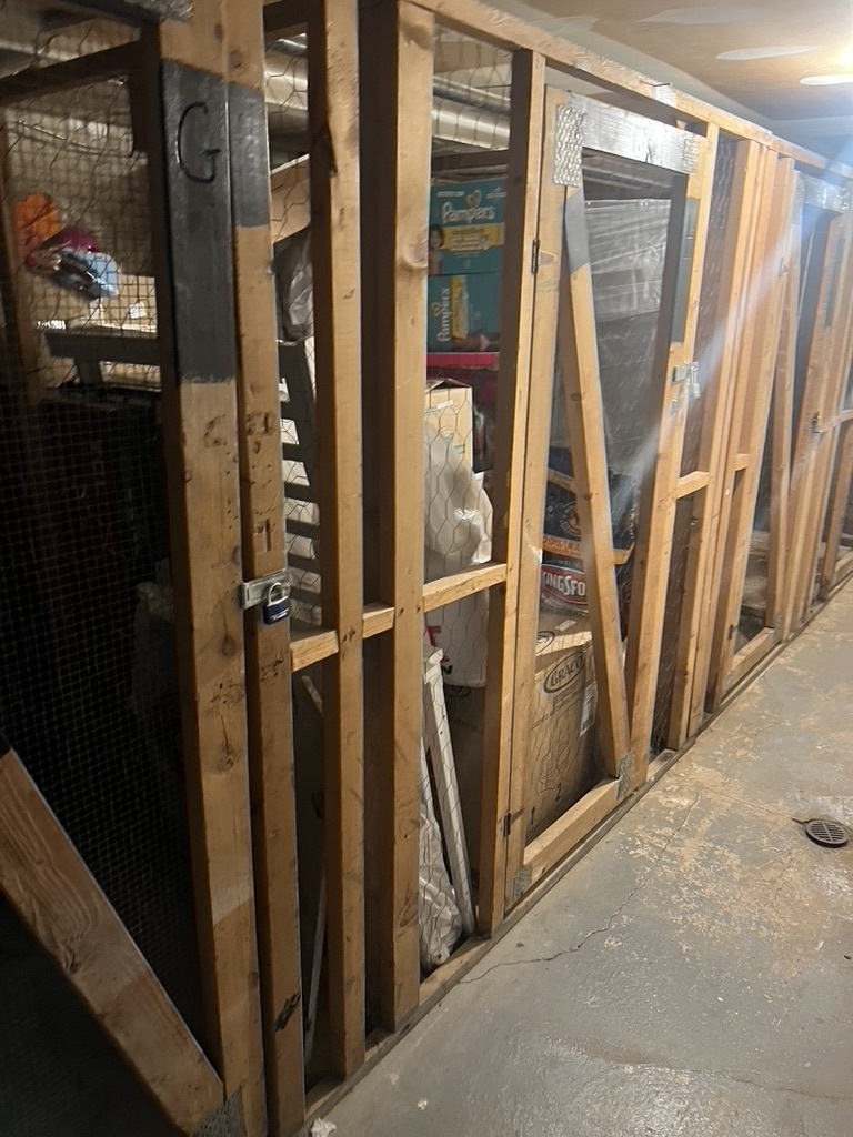 16W486 Lake Drive #7-102, Willowbrook, IL 60527