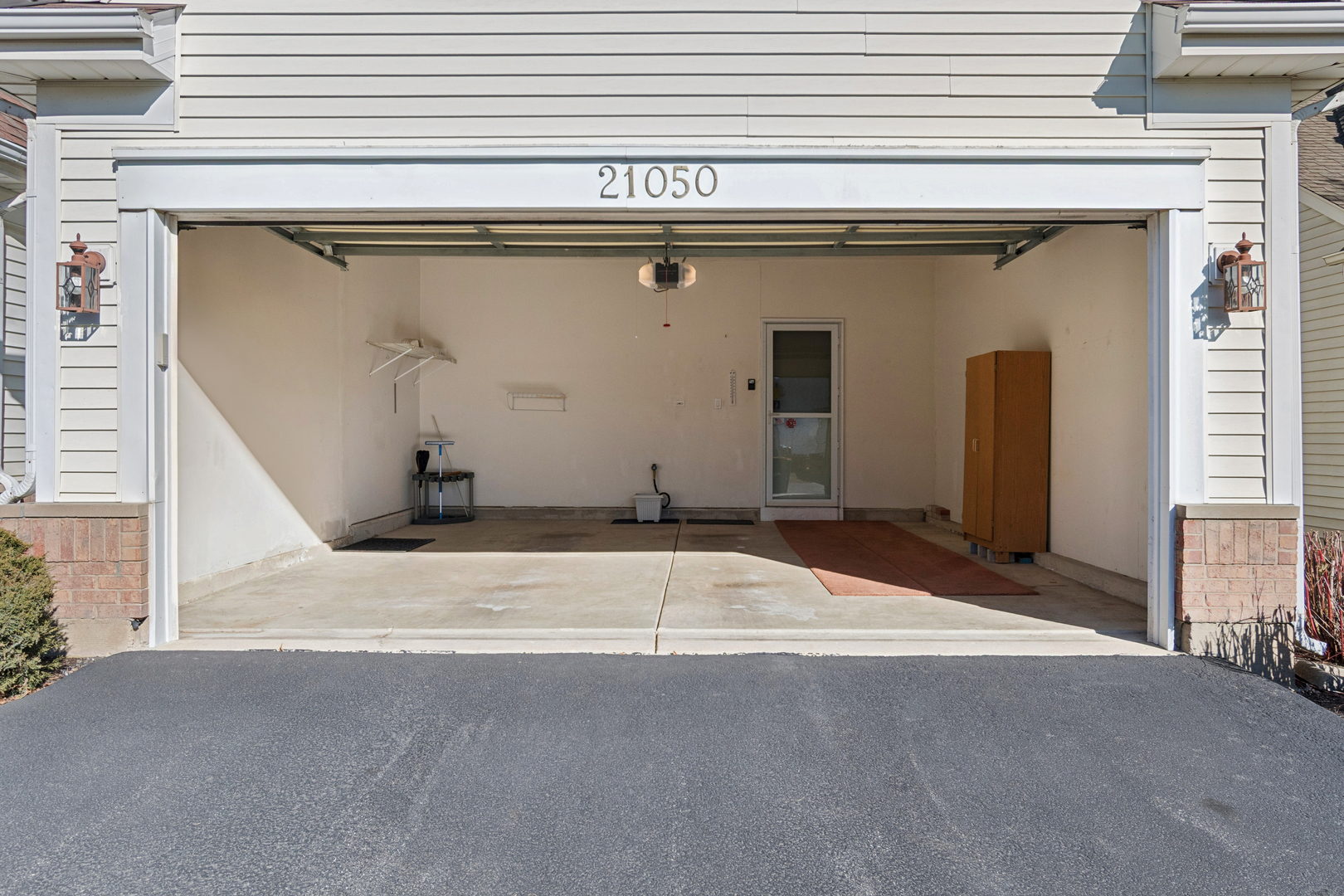 21050 W Aspen Lane, Plainfield, IL 60544