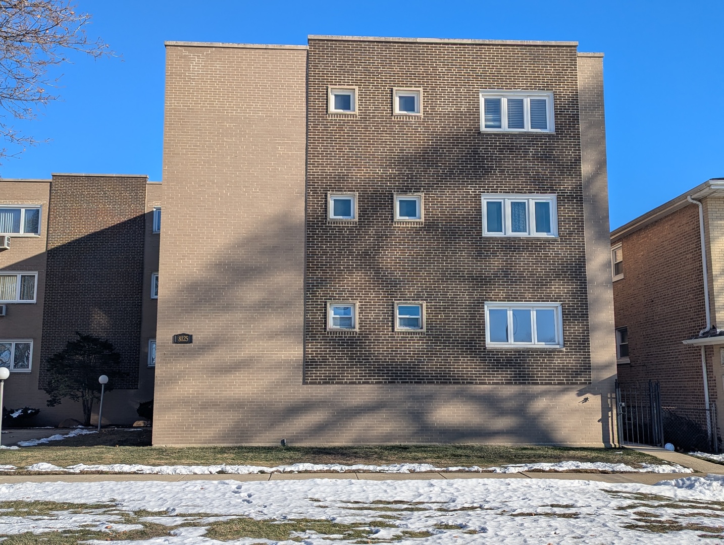 8125 S King Drive #D1, Chicago, IL 60619