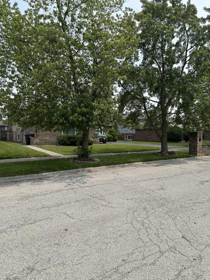 19205 Ada Street, Lansing, IL 60438