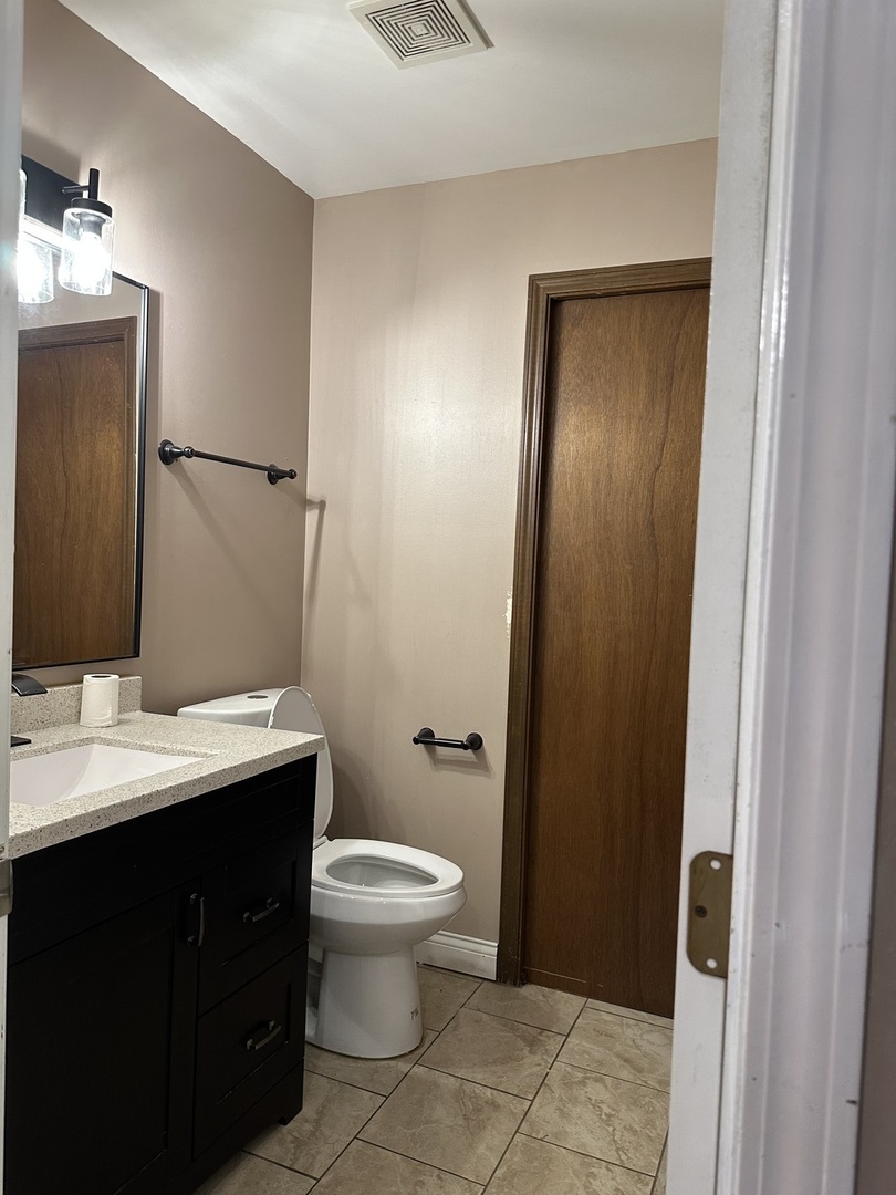 19205 Ada Street, Lansing, IL 60438