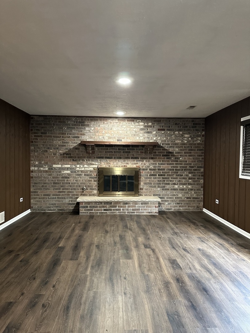 19205 Ada Street, Lansing, IL 60438