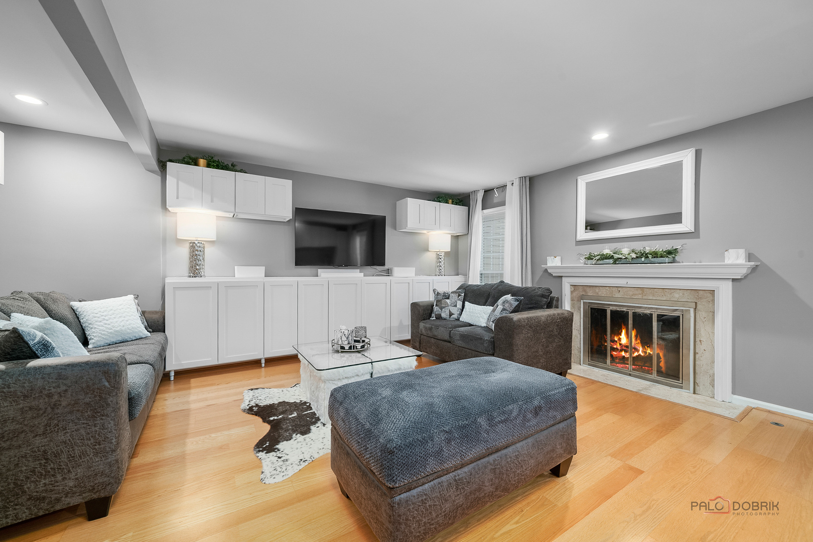 127 Camden Court, Lincolnshire, IL 60069