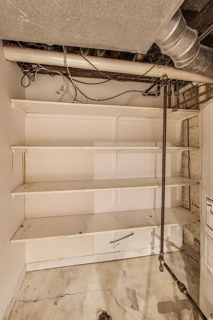 375 Park Avenue, Highland Park, IL 60035