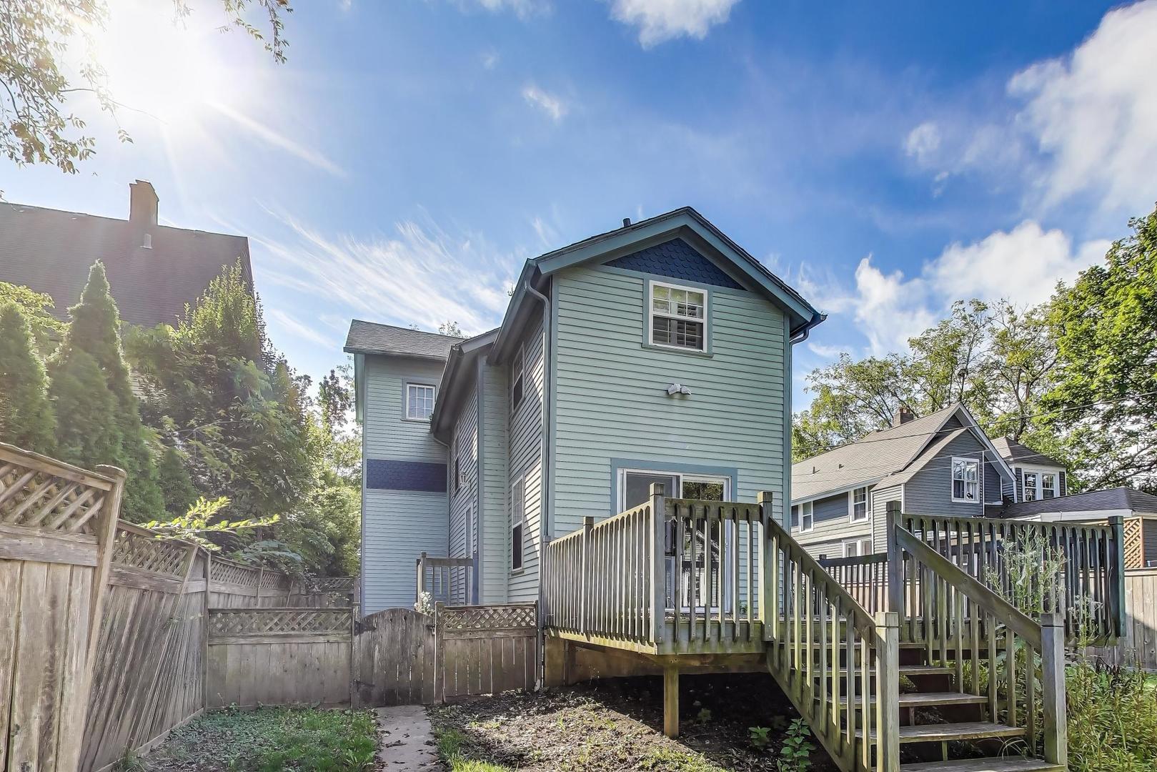 375 Park Avenue, Highland Park, IL 60035