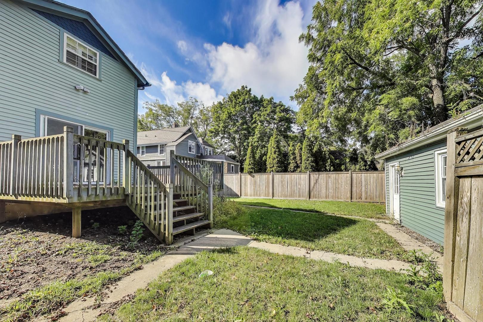 375 Park Avenue, Highland Park, IL 60035