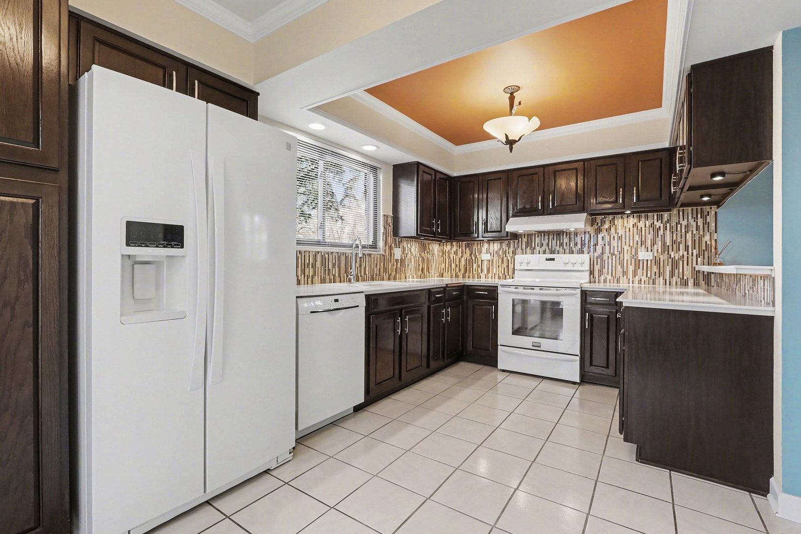 2661 Sumac Street, Woodridge, IL 60517