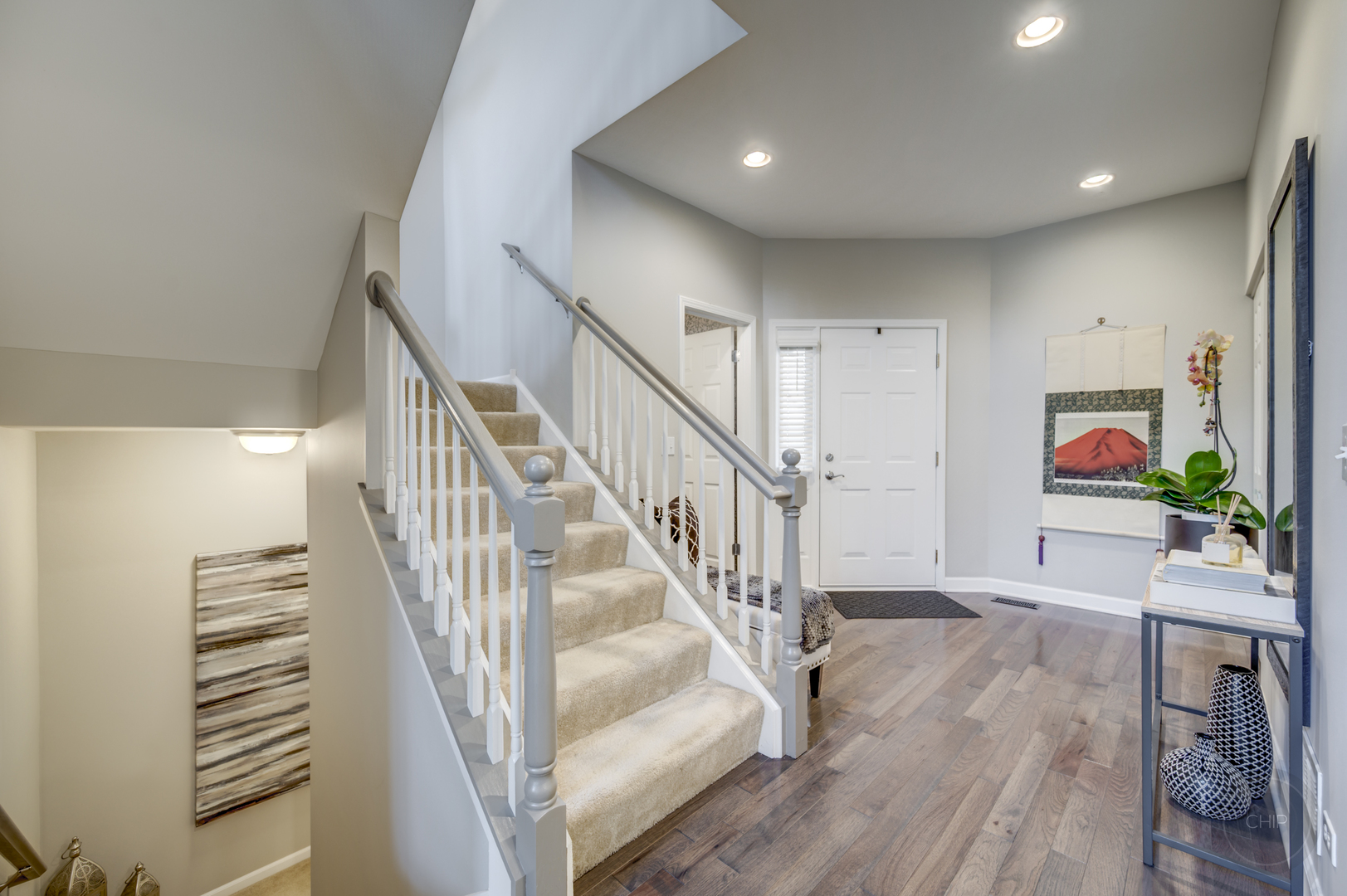 201 Dorset Avenue #201, Oswego, IL 60543