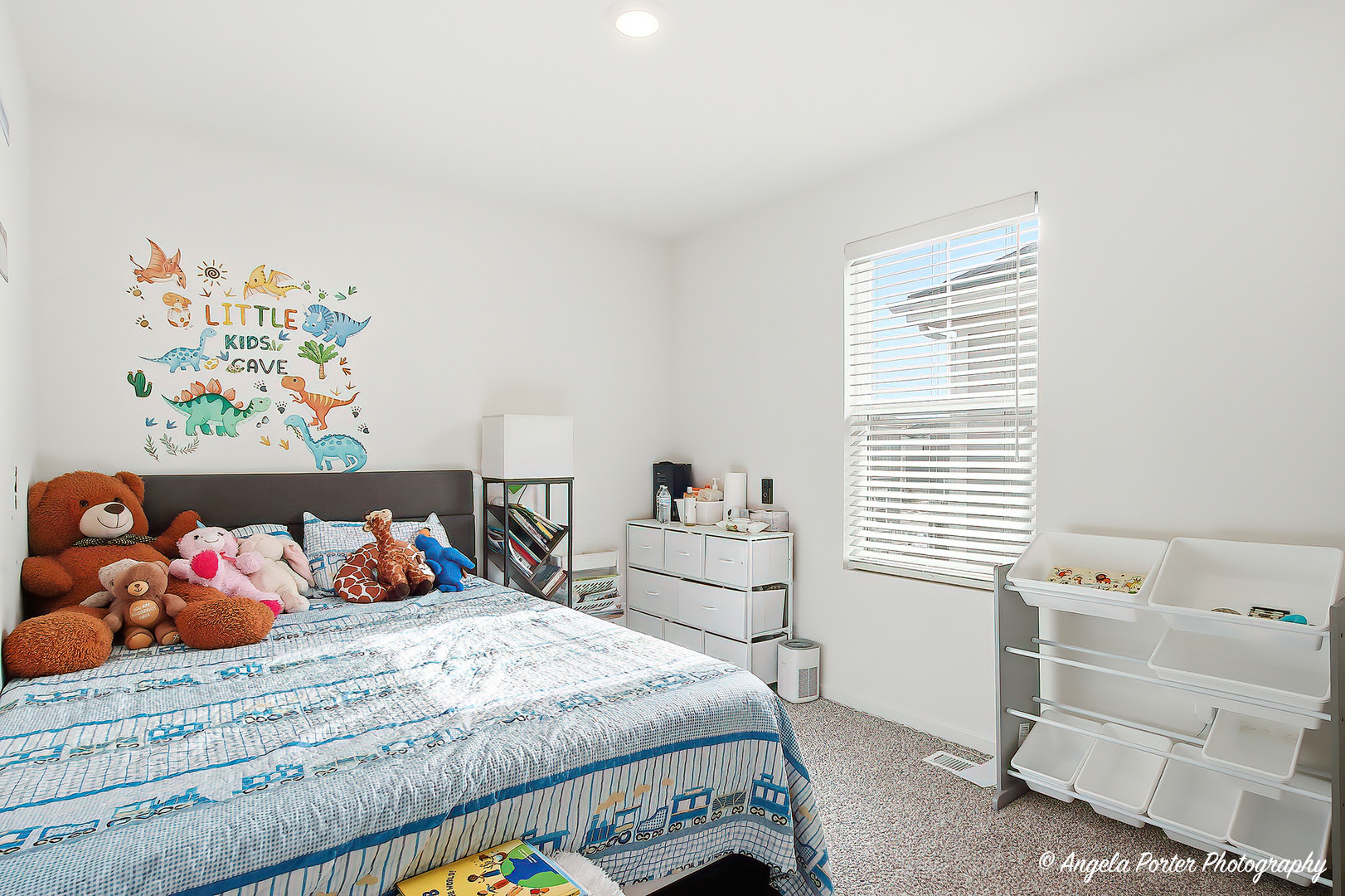 2117 Yellowstone Boulevard, Mundelein, IL 60060