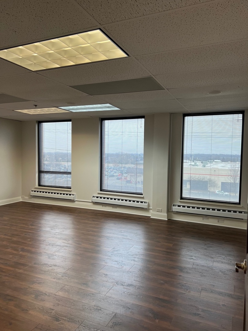 Oakbrook Terrace, IL 60181