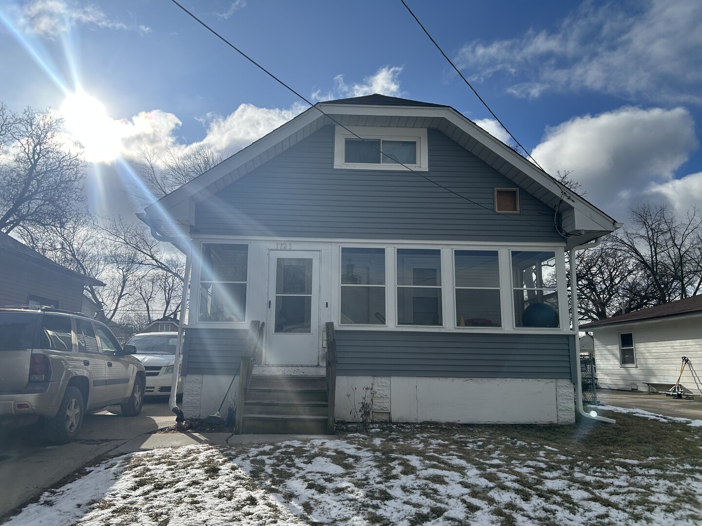 1123 Front Street, Aurora, IL 60505